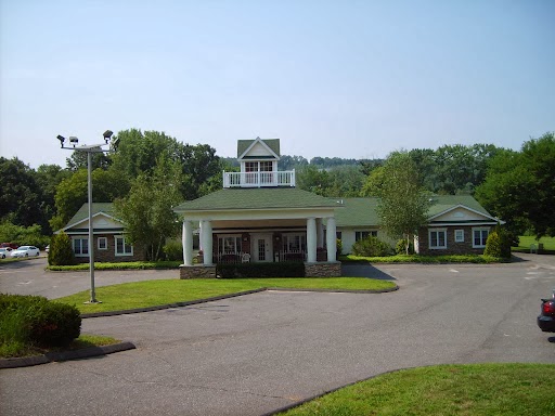 CHESHIRE HOUSE HEALTH CARE FACILITY & REHAB CENTER nursing home in WATERBURY, CT - Photo 3 of 5