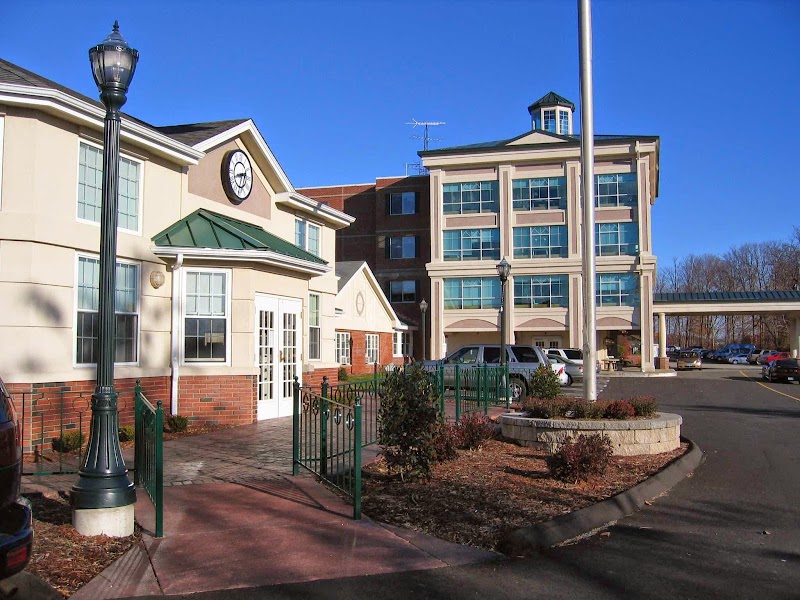 LORD CHAMBERLAIN MANOR nursing home in STRATFORD, CT - Photo 2 of 7