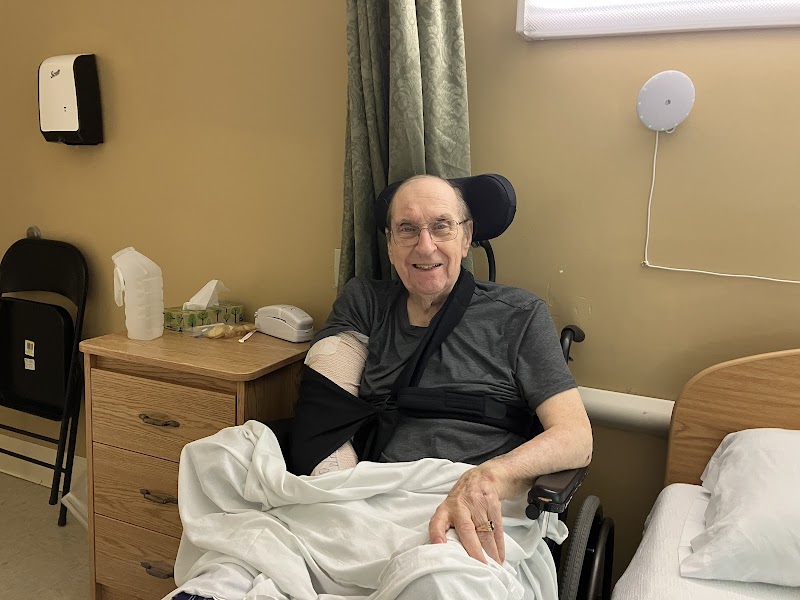 SUMMIT AT PLANTSVILLE, THE nursing home in PLANTSVILLE, CT - Photo 3 of 5
