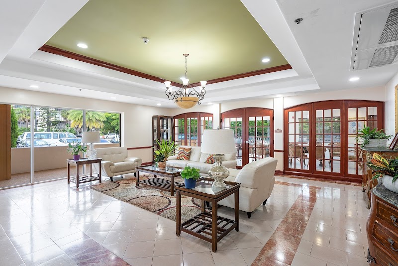 BISCAYNE HEALTH AND REHABILITATION CENTER nursing home in NORTH MIAMI, FL - Photo 4 of 10