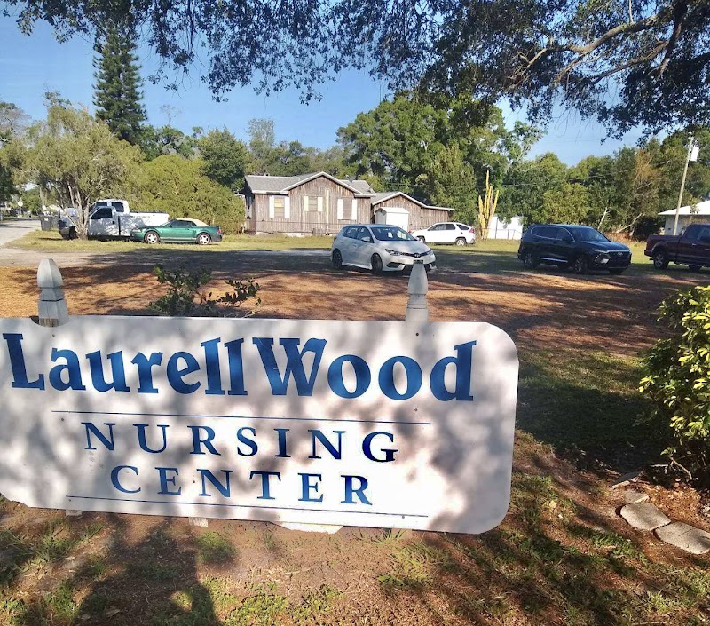 LAURELLWOOD POST- ACUTE AND REHABILITATION CENTER nursing home in SAINT PETERSBURG, FL - Photo 3 of 5