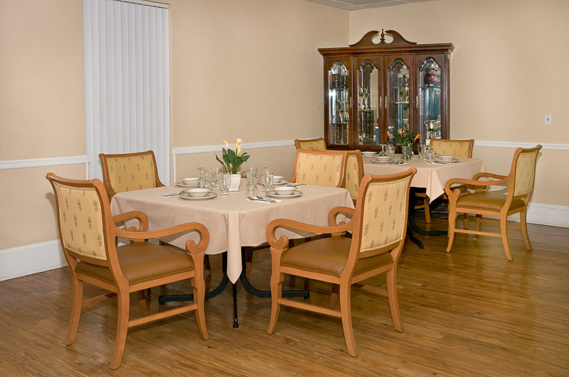 LAKESIDE HEALTH CENTER nursing home in WEST PALM BEACH, FL - Photo 5 of 10