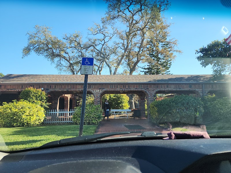 LAKE HAVEN NURSING AND REHAB CENTER nursing home in DUNEDIN, FL - Photo 3 of 5