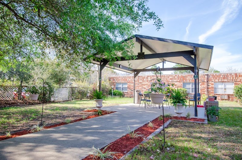 ORANGE PARK REHABILITATION AND NURSING CENTER nursing home in ORANGE PARK, FL - Photo 4 of 9