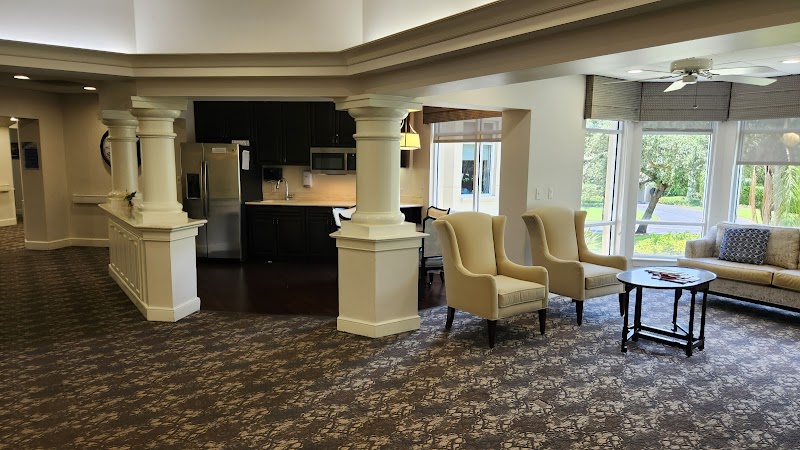 CHATEAU AT MOORINGS PARK, THE nursing home in NAPLES, FL - Photo 5 of 10