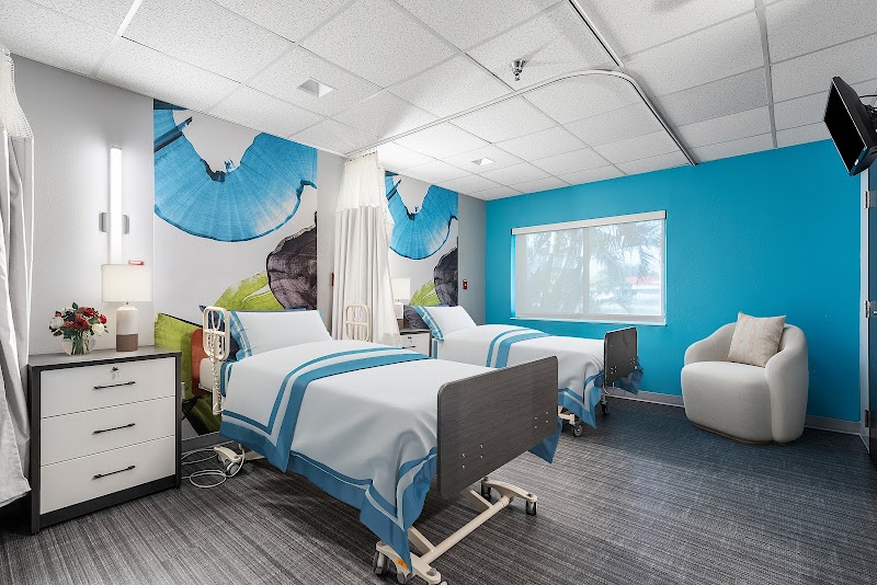 SEA BREEZE REHAB AND NURSING CENTER nursing home in VERO BEACH, FL - Photo 2 of 5