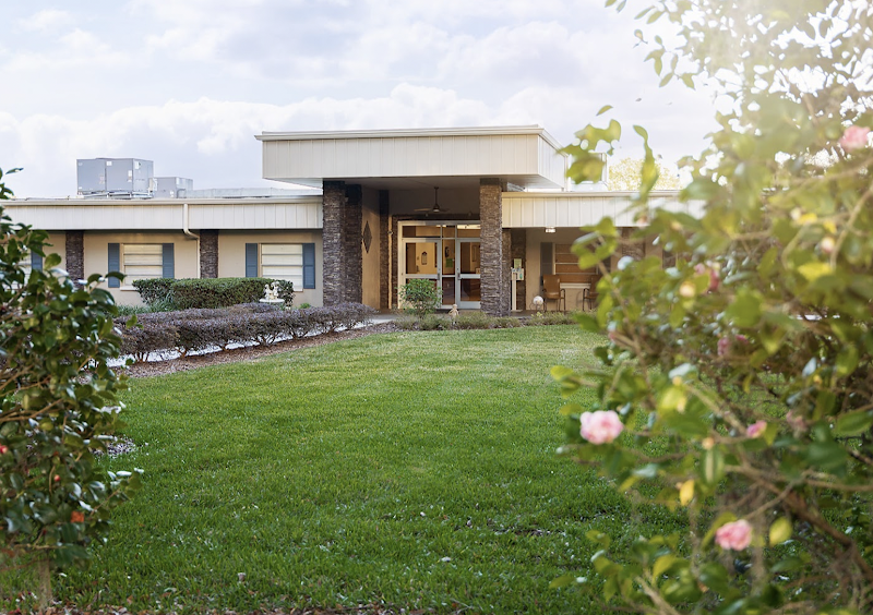 AYERS HEALTH AND REHABILITATION CENTER nursing home in TRENTON, FL - Photo 2 of 5