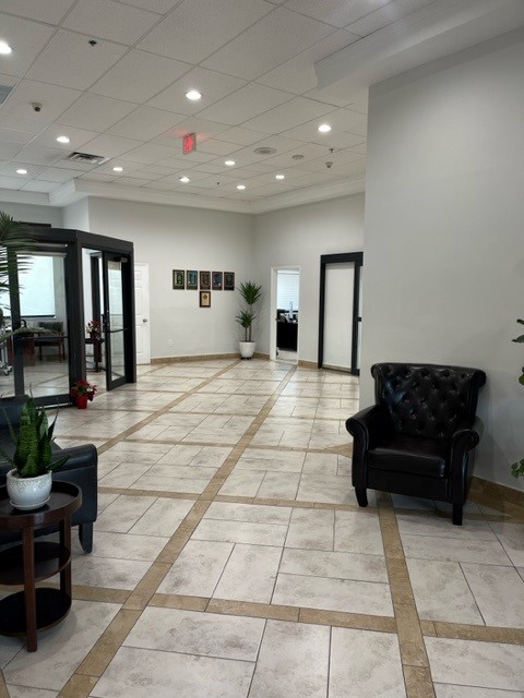 MIAMI SHORES NURSING AND REHAB CENTER nursing home in MIAMI, FL - Photo 3 of 5