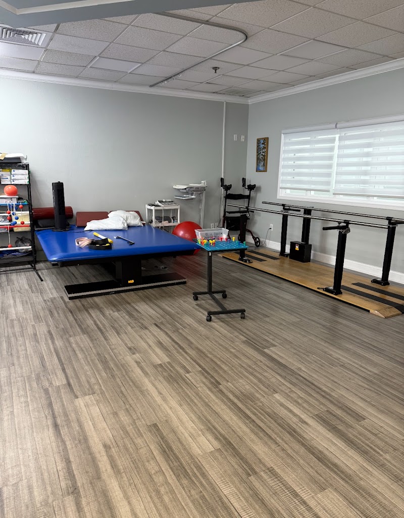 PALM BEACH NURSING CENTER nursing home in LAKE WORTH, FL - Photo 3 of 5