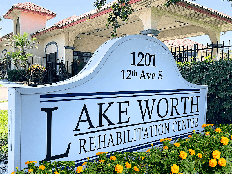 LAKE WORTH REHABILITATION CENTER nursing home in LAKE WORTH, FL - Photo 4 of 5