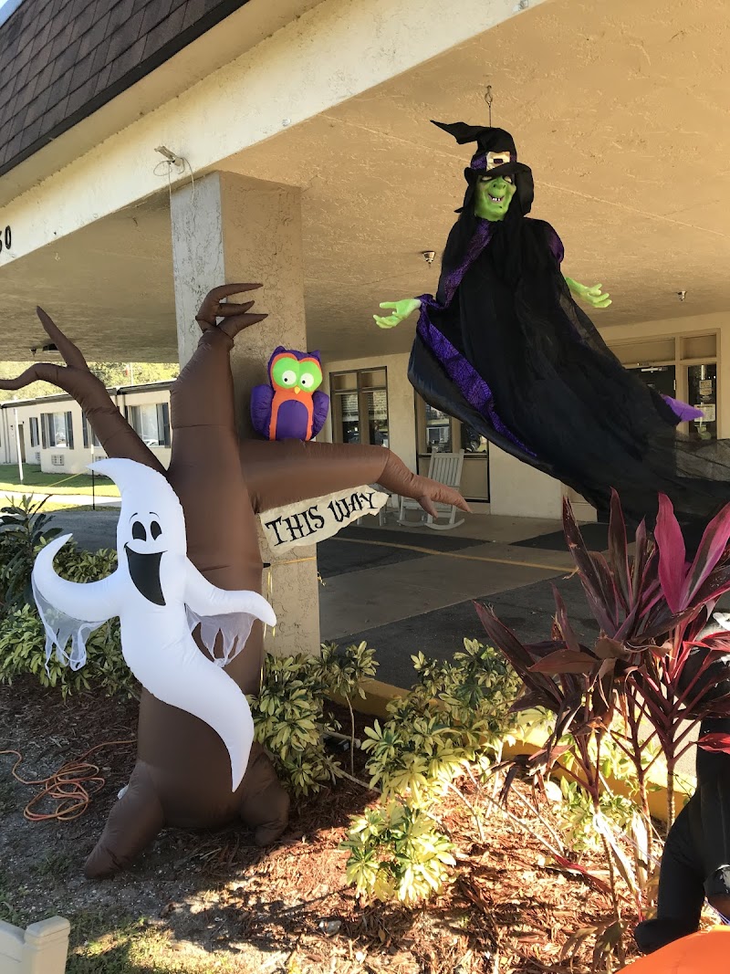 LABELLE HEALTH AND REHABILITATION CENTER nursing home in LABELLE, FL - Photo 5 of 10