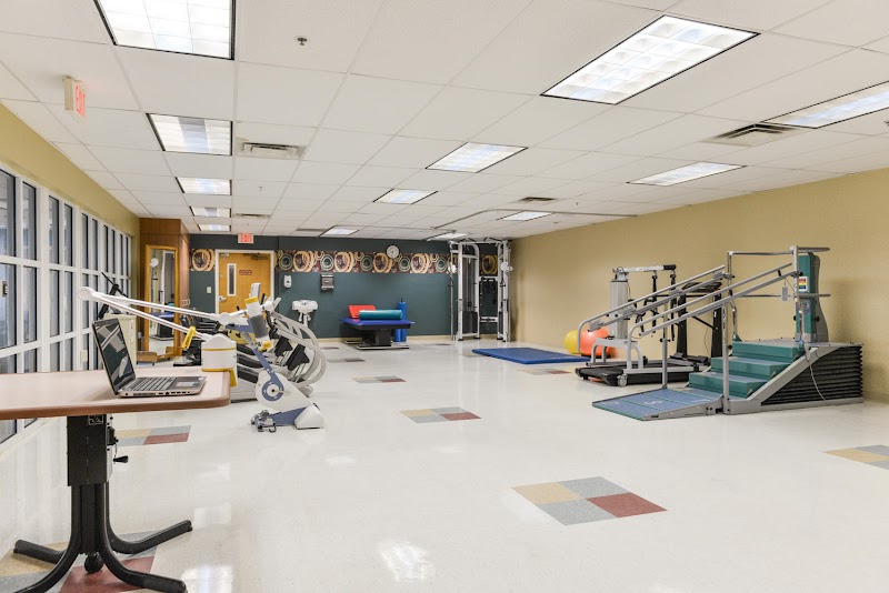 NORTHDALE REHABILITATION CENTER nursing home in TAMPA, FL - Photo 3 of 5