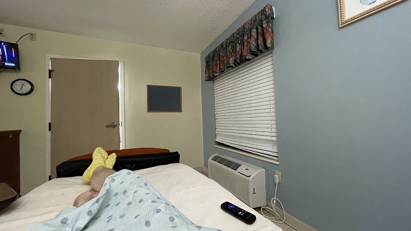 NURSING & REHABILITATION CENTER OF MELBOURNE nursing home in MELBOURNE, FL - Photo 4 of 5