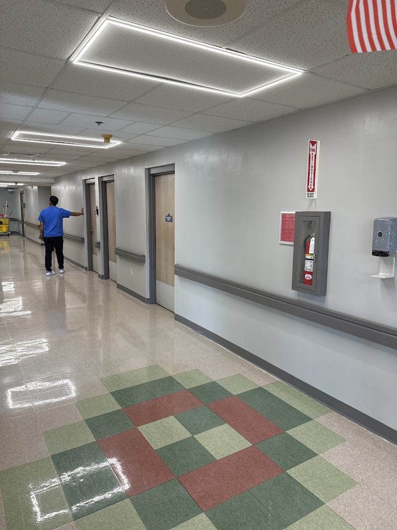 AZURE SHORES REHAB nursing home in MIAMI, FL - Photo 3 of 5