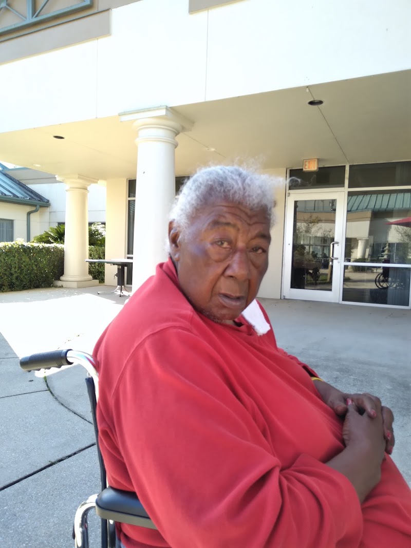 AVIATA AT SHOAL CREEK nursing home in CRESTVIEW, FL - Photo 3 of 5