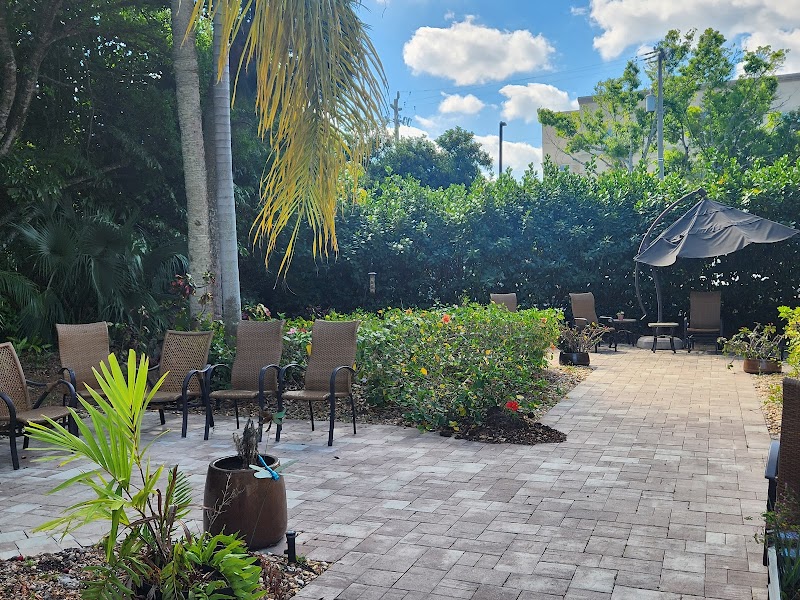 GARDEN VIEW HEALTH AND REHABILITATION CENTER nursing home in VERO BEACH, FL - Photo 5 of 5