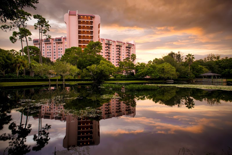 BAY VILLAGE OF SARASOTA nursing home in SARASOTA, FL - Photo 2 of 5