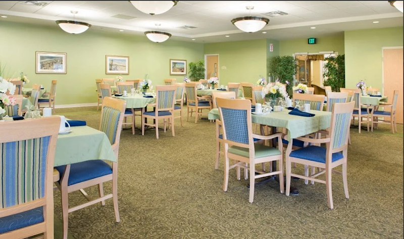 ASTORIA HEALTH AND REHABILITATION CENTER nursing home in WINTER HAVEN, FL - Photo 4 of 5