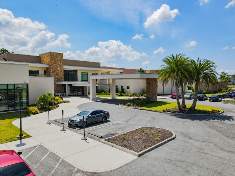 SOLARIS HEALTHCARE WATERMAN nursing home in TAVARES, FL - Photo 2 of 10