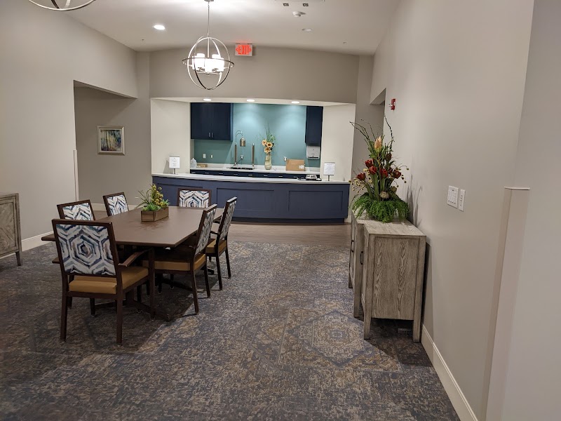 DE LUNA HEALTH AND REHABILITATION CENTER nursing home in PENSACOLA, FL - Photo 3 of 10