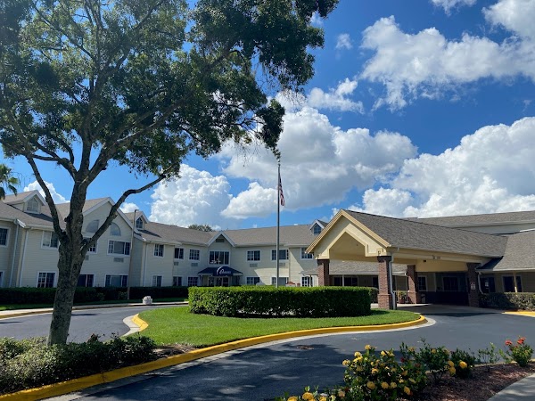 BRIDGEWALK ON HARDEN HEALTH AND REHABILITATION, LL nursing home in LAKELAND, FL - Photo 1 of 5