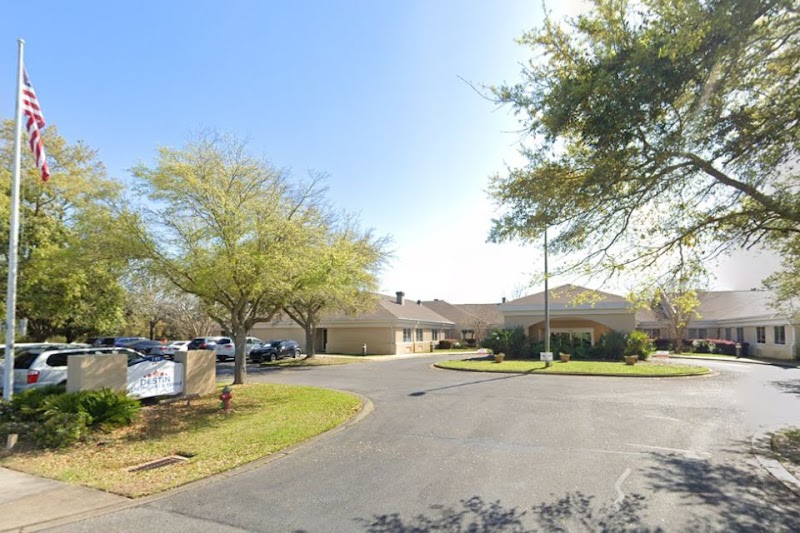 DESTINATION HEALTH AND REHABILITATION CENTER nursing home in DESTIN, FL - Photo 2 of 10