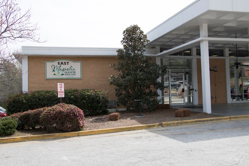 MAGNOLIA MANOR OF COLUMBUS NURSING CENTER - EAST nursing home in COLUMBUS, GA - Photo 4 of 5