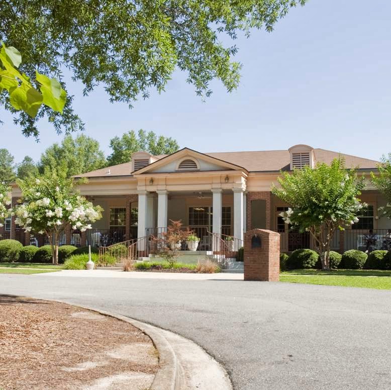 SOUTHLAND HEALTH AND REHABILITATION nursing home in PEACHTREE CITY, GA - Photo 3 of 5