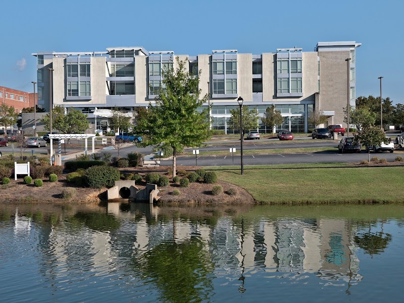 ATRIUM HEALTH NAVICENT BALDWIN nursing home in MILLEDGEVILLE, GA - Photo 2 of 10