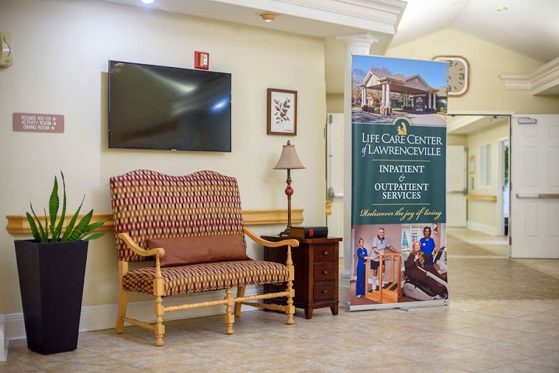 LIFE CARE CTR OF LAWRENCEVILLE nursing home in LAWRENCEVILLE, GA - Photo 5 of 5