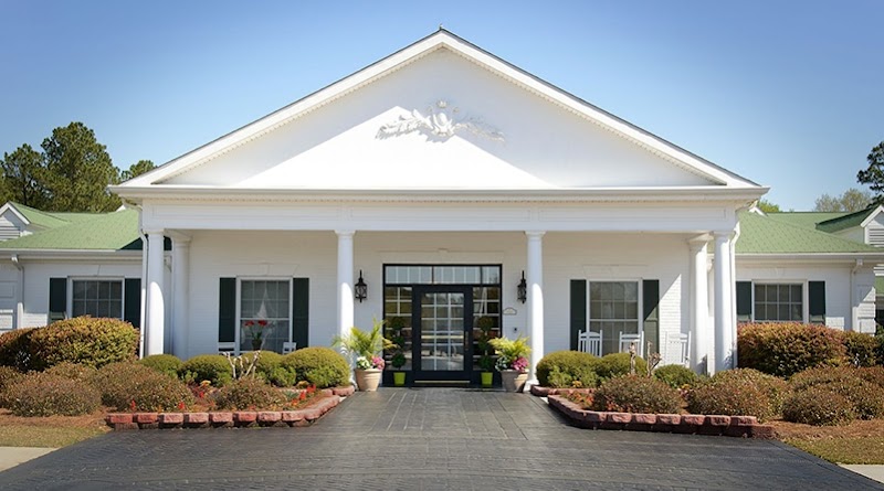 COLQUITT REGIONAL SENIOR CARE & REHABILITATION nursing home in MOULTRIE, GA - Photo 2 of 3