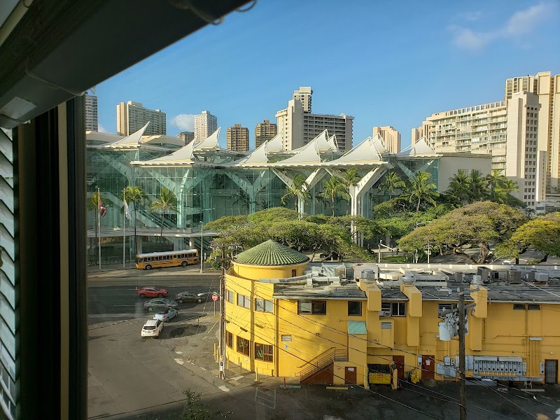 KALAKAUA GARDENS nursing home in HONOLULU, HI - Photo 2 of 5