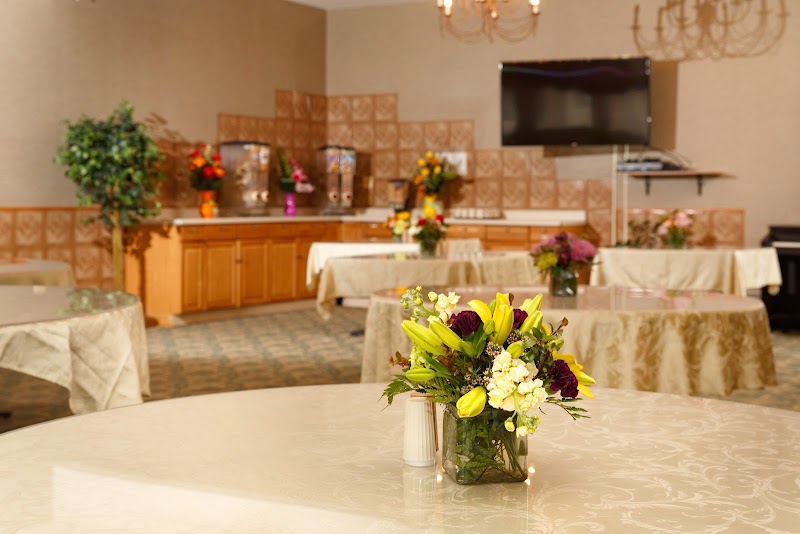 LIFE CARE CENTER OF IDAHO FALLS nursing home in IDAHO FALLS, ID - Photo 4 of 5
