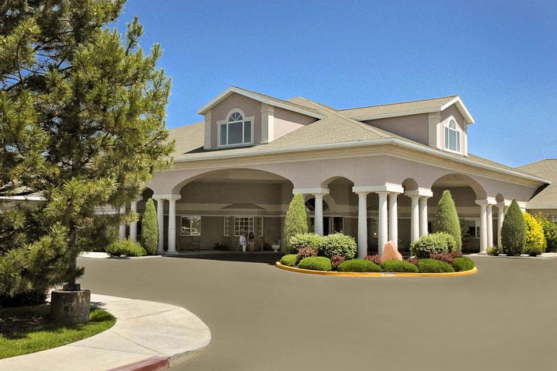 LIFE CARE CENTER OF TREASURE VALLEY nursing home in BOISE, ID - Photo 4 of 10