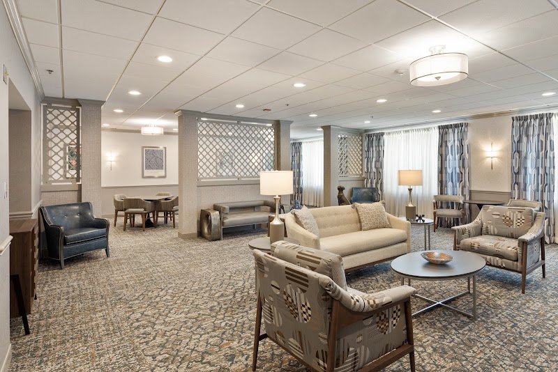 ALDEN LAKELAND REHAB & HCC nursing home in CHICAGO, IL - Photo 2 of 5