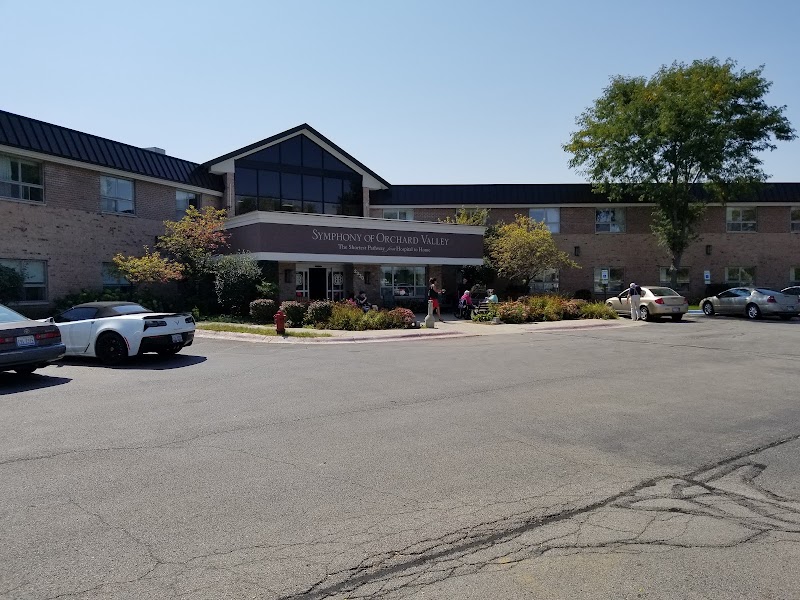 PEARL OF ORCHARD VALLEY nursing home in AURORA, IL - Photo 3 of 5