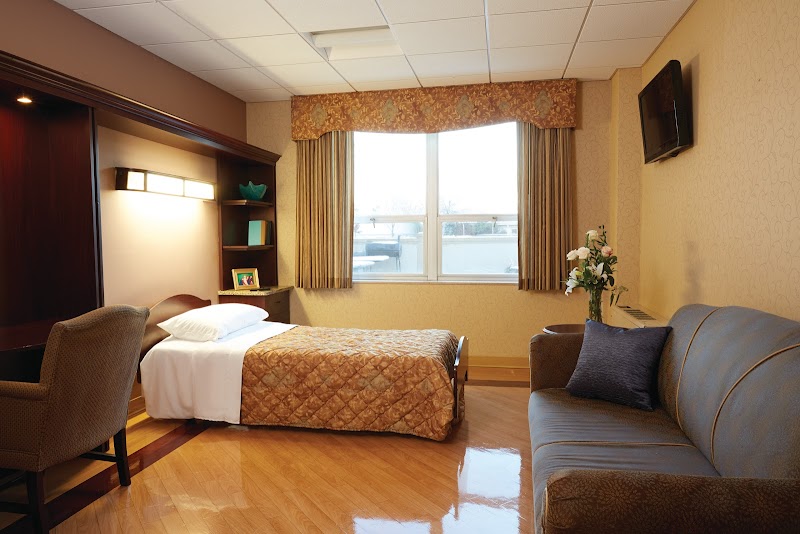 ELEVATE CARE CHICAGO NORTH nursing home in CHICAGO, IL - Photo 3 of 5