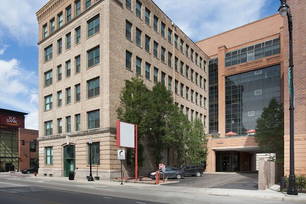 AVANTARA LINCOLN PARK nursing home in CHICAGO, IL - Photo 1 of 5
