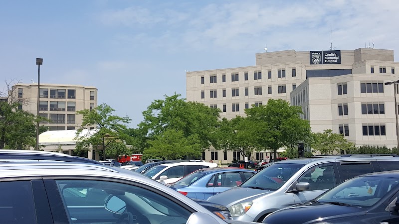 GOTTLIEB MEMORIAL HOSPITAL nursing home in MELROSE PARK, IL - Photo 2 of 7
