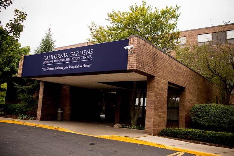 CALIFORNIA TERRACE nursing home in CHICAGO, IL - Photo 2 of 5