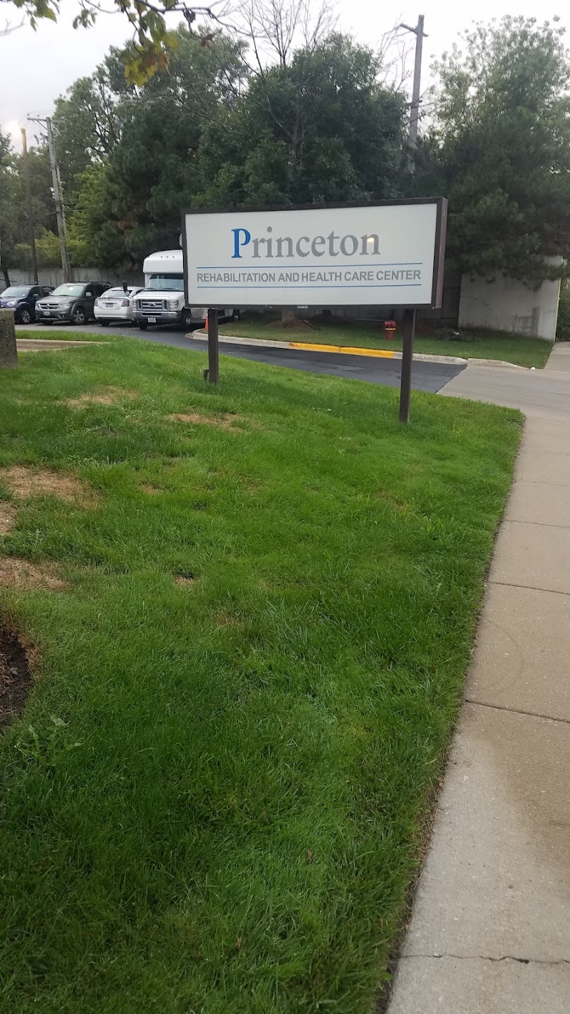 PRINCETON REHAB & HCC nursing home in CHICAGO, IL - Photo 3 of 5