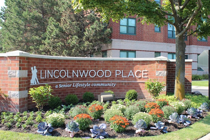 LINCOLNWOOD PLACE nursing home in LINCOLNWOOD, IL - Photo 3 of 10