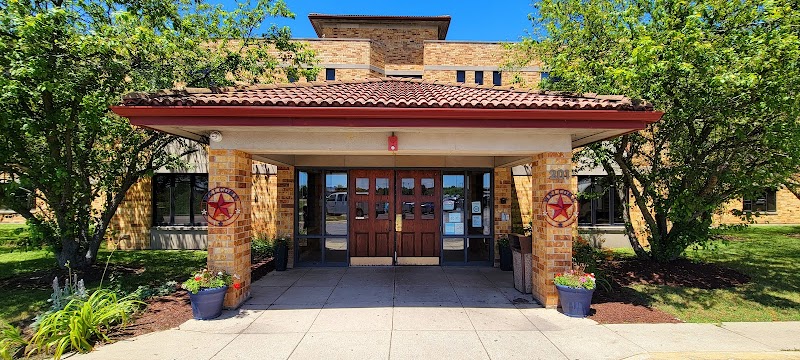 APERION CARE WEST CHICAGO nursing home in WEST CHICAGO, IL - Photo 2 of 5