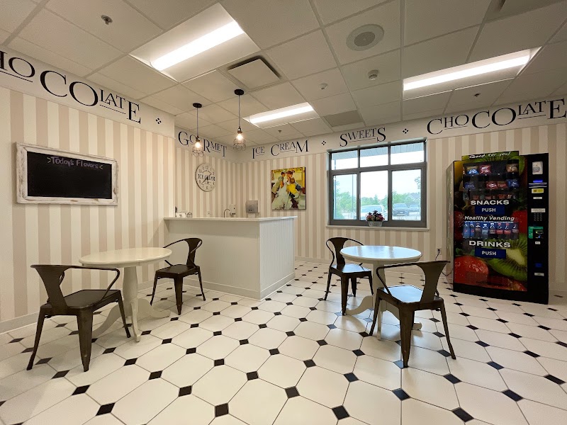 LEMONT NURSING & REHAB CENTER nursing home in LEMONT, IL - Photo 2 of 5