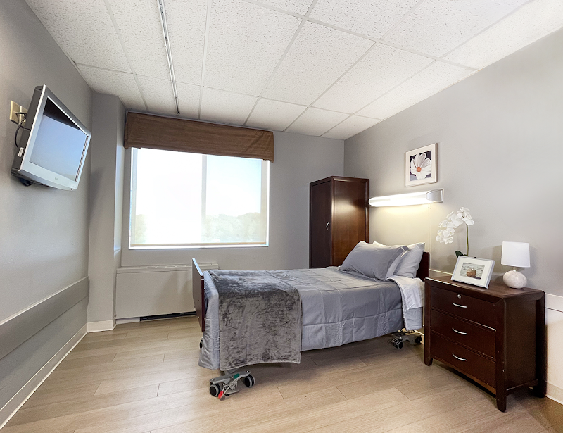 SOUTH SHORE REHABILITATION nursing home in CHICAGO, IL - Photo 5 of 5