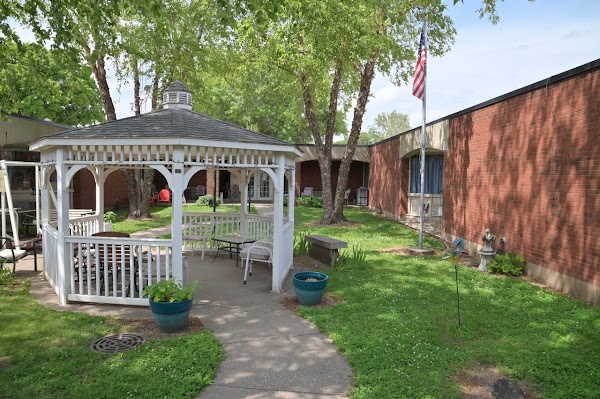 Goldwater Care Roseville nursing home in ROSEVILLE, IL - Photo 1 of 5