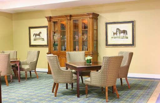 PLYMOUTH PLACE nursing home in LA GRANGE PARK, IL - Photo 5 of 5