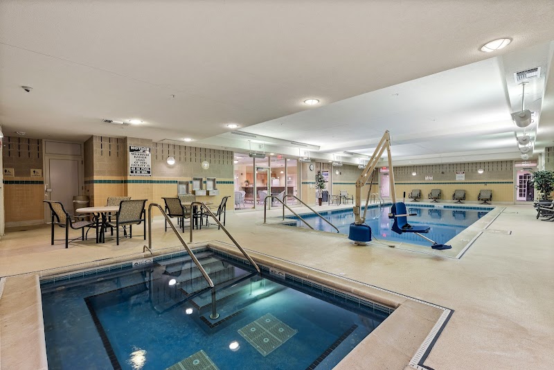 THREE CROWNS PARK nursing home in EVANSTON, IL - Photo 4 of 10