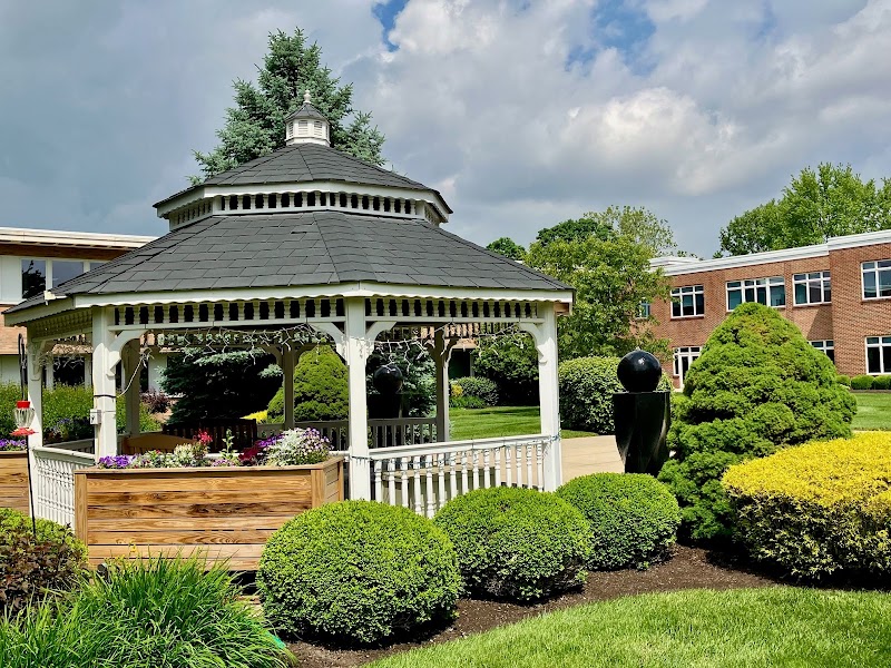 GREENWOOD VILLAGE SOUTH nursing home in GREENWOOD, IN - Photo 2 of 10