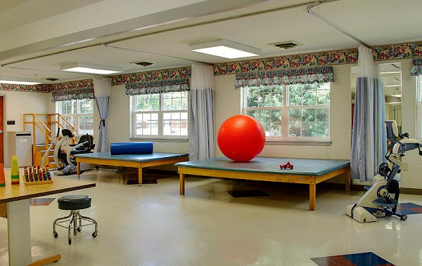 WATERS EDGE VILLAGE nursing home in MUNCIE, IN - Photo 1 of 10